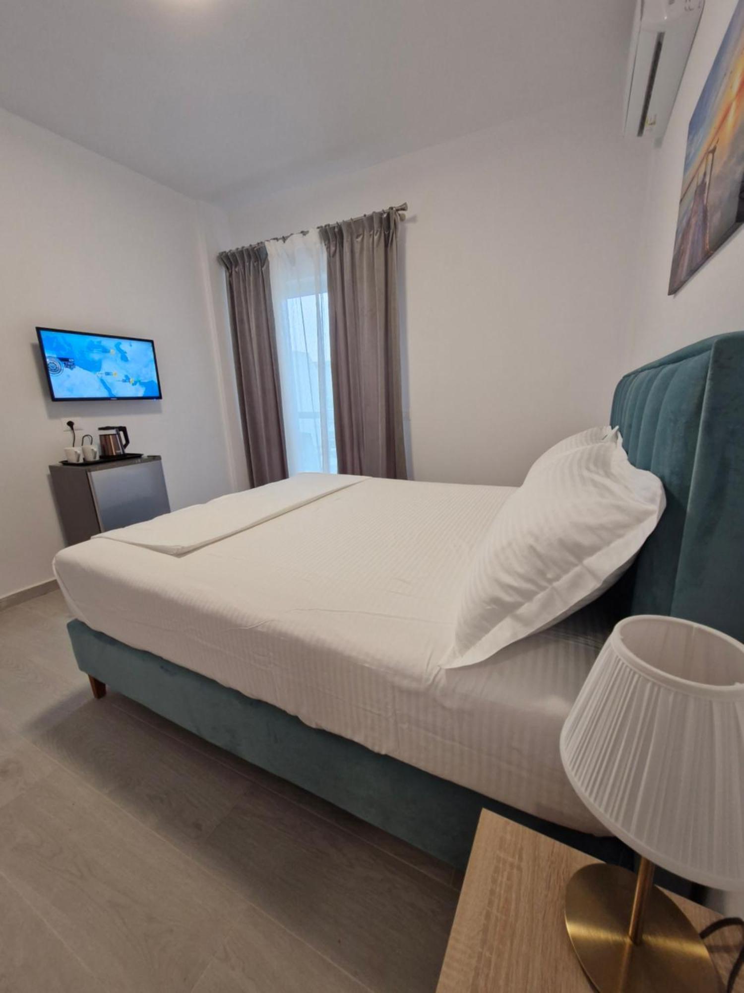 Villa Virginia Sarande Bagian luar foto