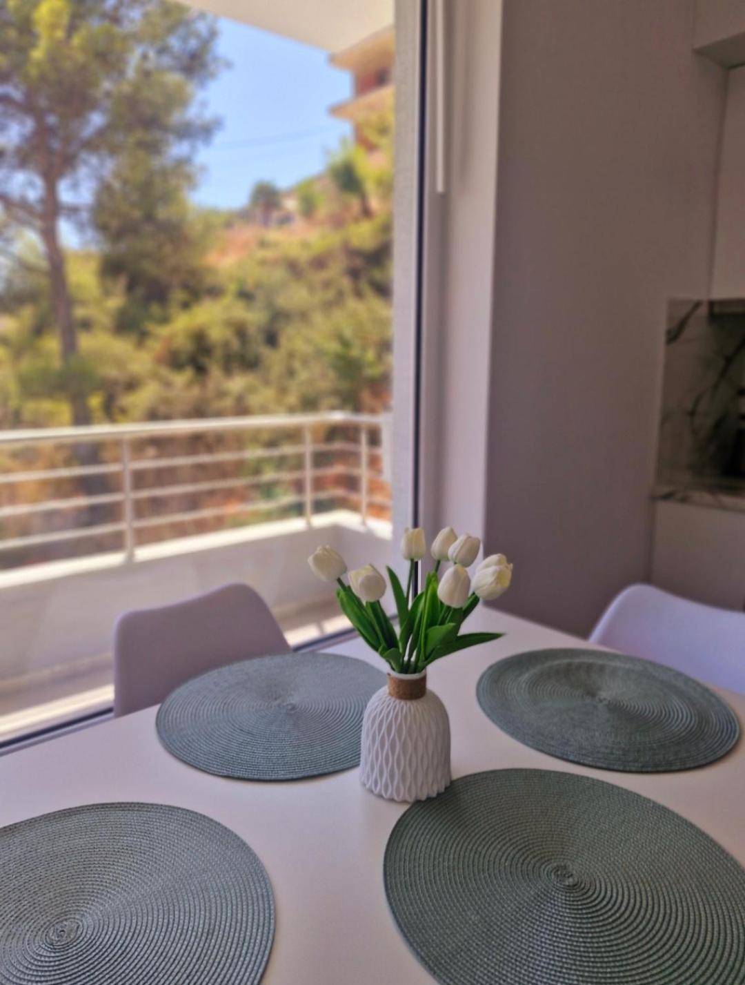 Villa Virginia Sarande Bagian luar foto